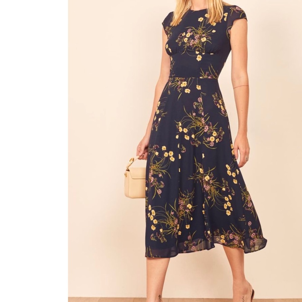 Reformation Hayden dress navy floral size 0